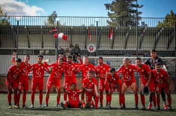 Es hincha de Colo Colo y ahora lo enfrentará en Copa Chile: “Le vamos a pedir 26 camisetas a Vidal”