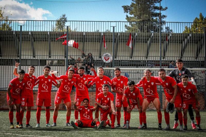 Colegio Quillón desafiará a Colo Colo. (Foto: Aton)
