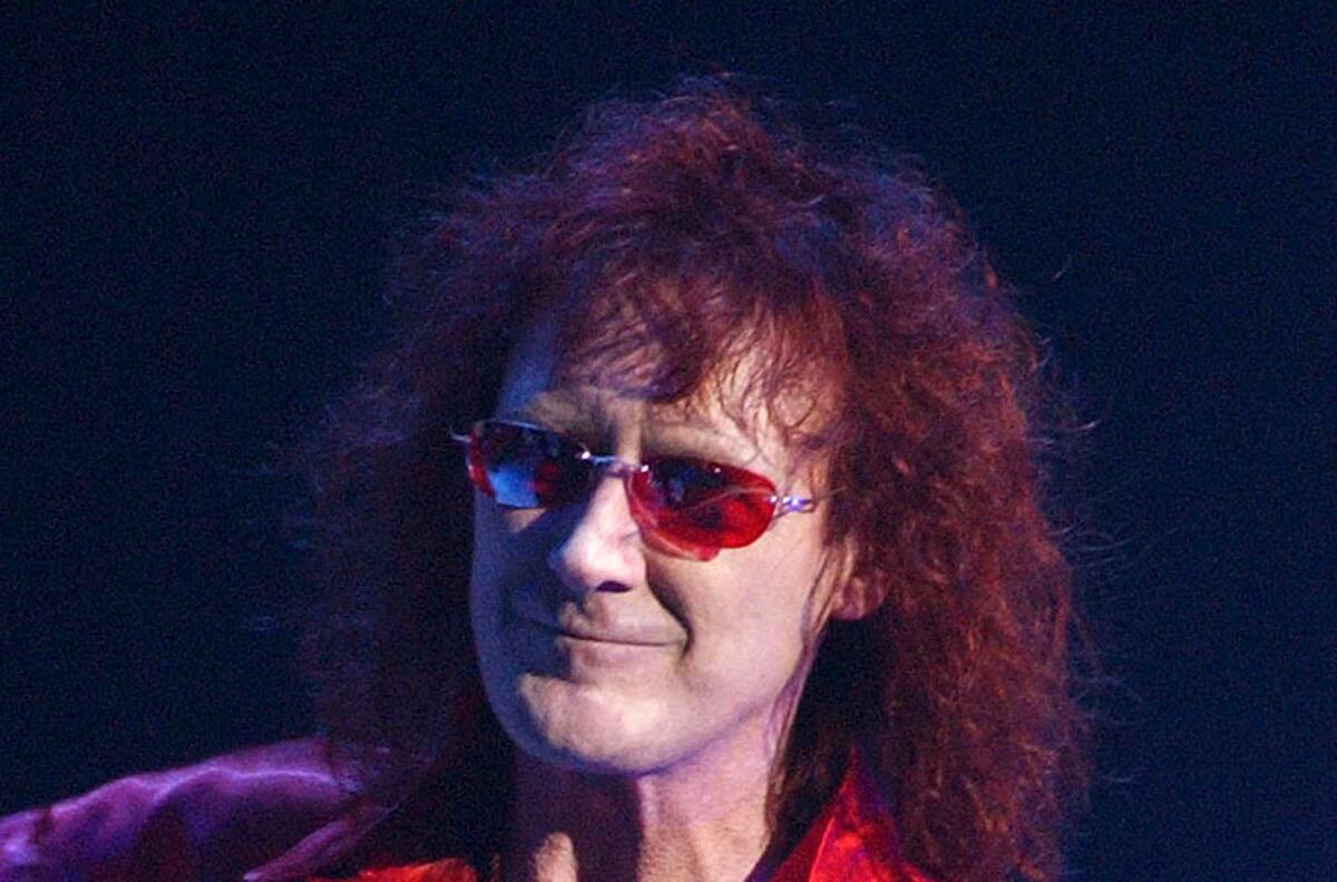 Quién era Colin Burgess, uno de los fundadores de AC/DC que murió a los 77 años