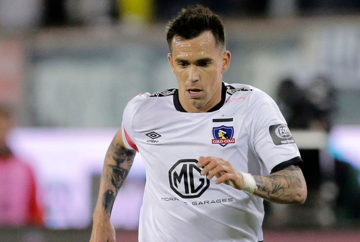 El exjugador argentino pasó por Colo Colo entre 2019 y 2020.