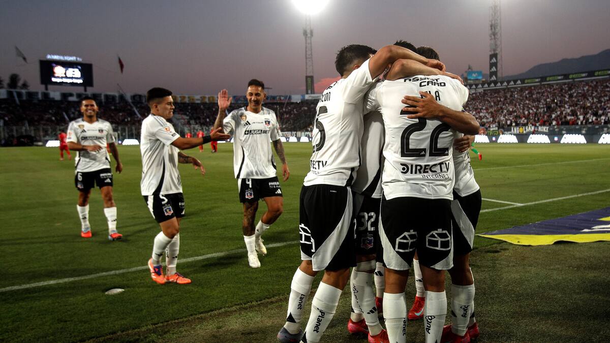 Examen aprobado de Fernando Ortiz: Colo Colo gana con primer tiempo de ensueño y va por la Sudamericana