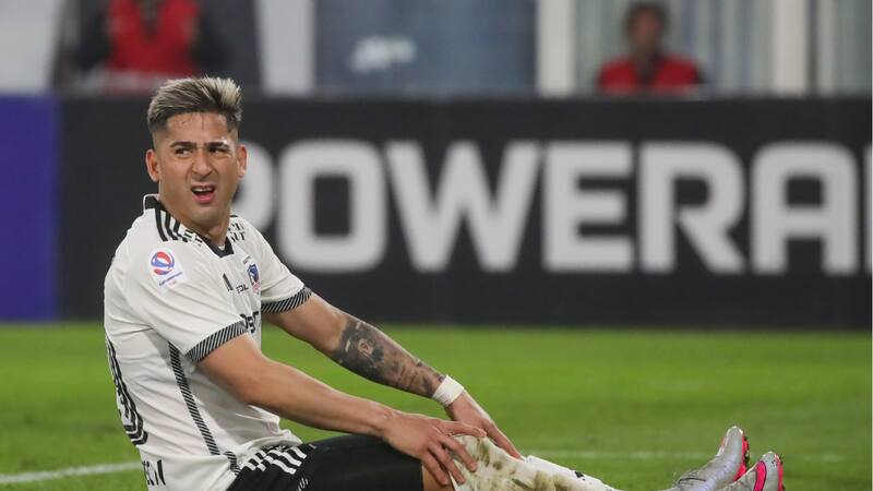 “Era mejor Benegas”: Hinchas de Colo Colo liquidaron a Guillermo Paiva tras tarde para el olvido