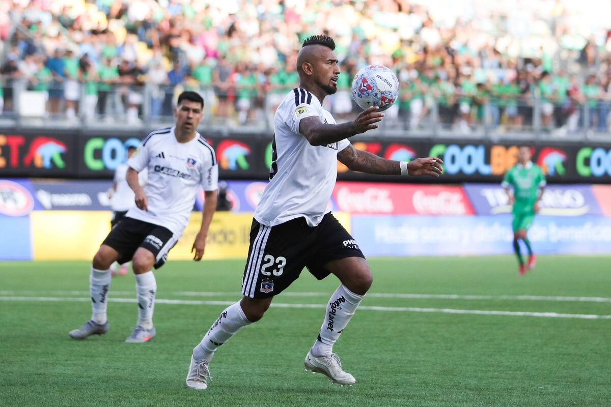 Los albos buscan ser líderes de la Liga de Primera 2026. Foto: Agencia Aton.