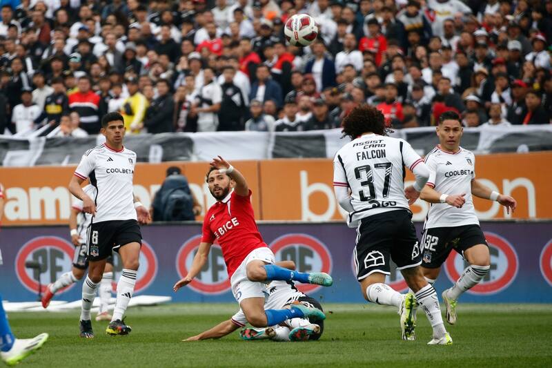 Colo Colo y Universidad Católica se vuelven a medir en el Campeonato Nacional