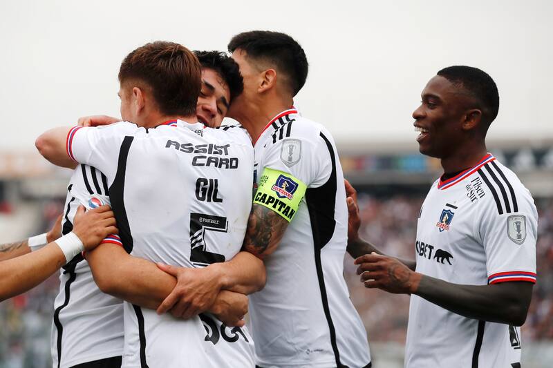 Los albos tendrán dos regresos para el partido con Huachipato por la fecha 19 del Campeonato Nacional 2023. (Foto: Agencia Aton)