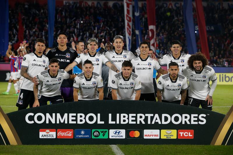 Colo Colo se mide a Junior por octavos de final.