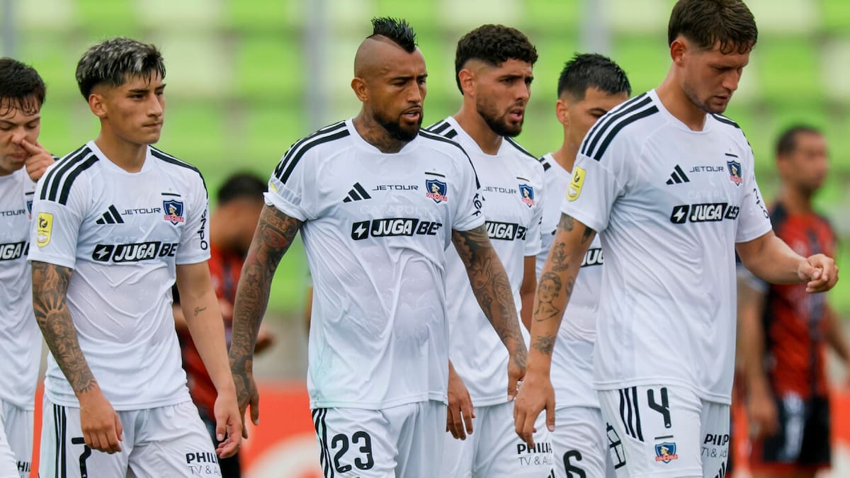 Con Maxi Romero y Javier Correa en ataque: la formación con la que Colo Colo buscará ganarle a Everton