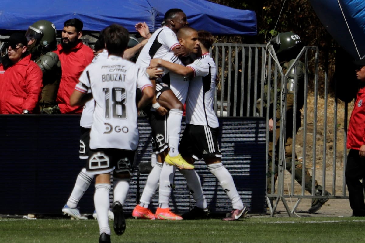 Colo Colo derrotó a Huachipato en medio de la negociación de los premios por la Copa Libertadores (Foto: Aton)