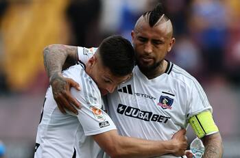 “Siempre es noticia cuando Colo Colo no es primero, quizás hay muchos problemas dentro del club”