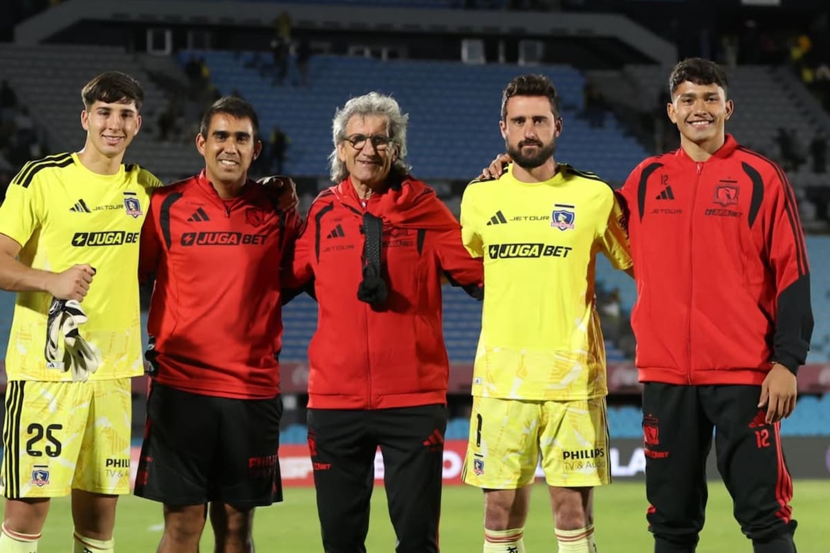 Gabriel Maureira tras atajar ante Peñarol en Uruguay.