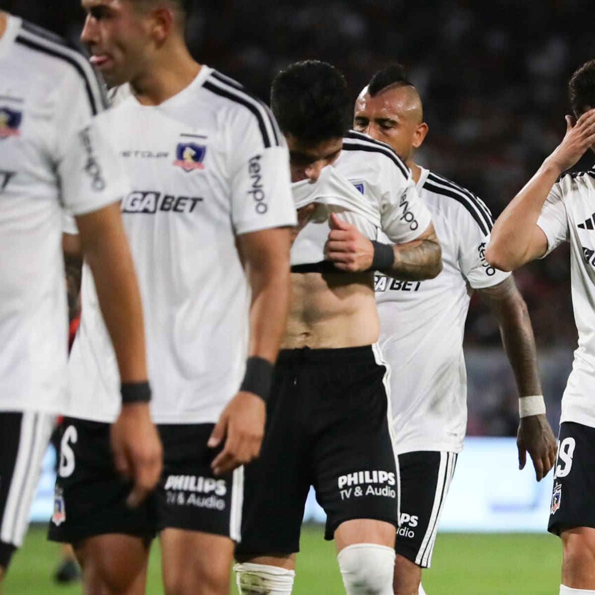 Palestino silenció el aniversario de un Cacique pobre en ataque: el 1 por 1 de Colo Colo ante Palestino