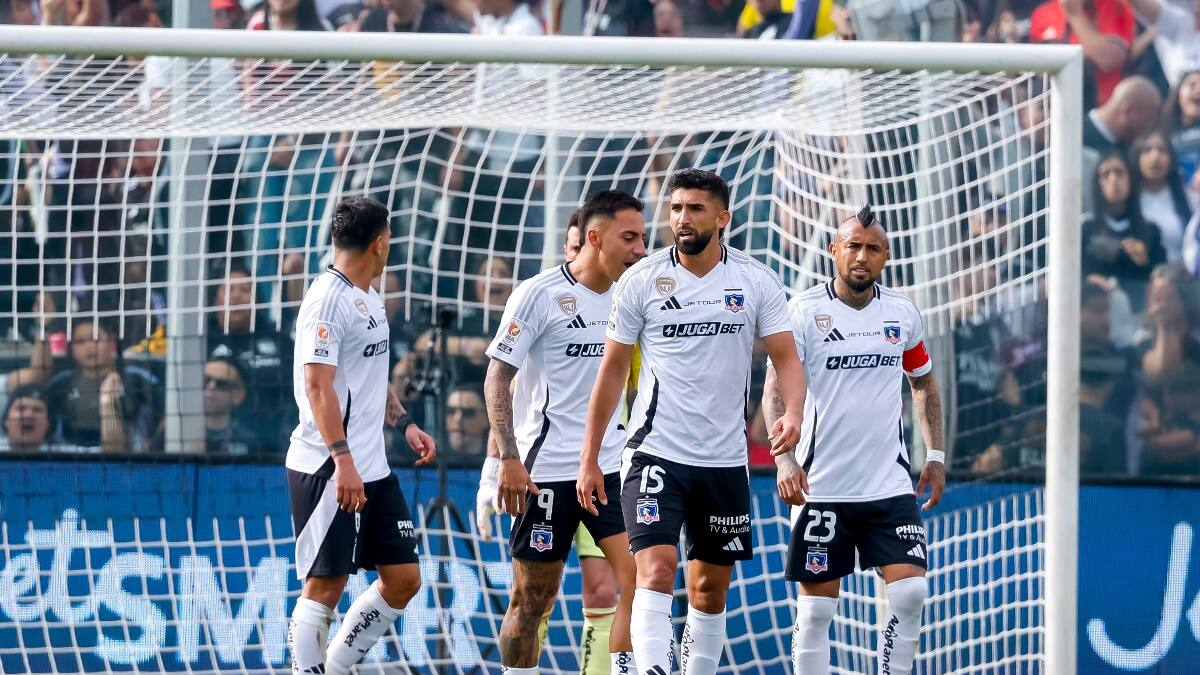 Avisan a Colo Colo por el posible reemplazo de Jorge Almirón: “No usa a veteranos que ya no están en la cima”