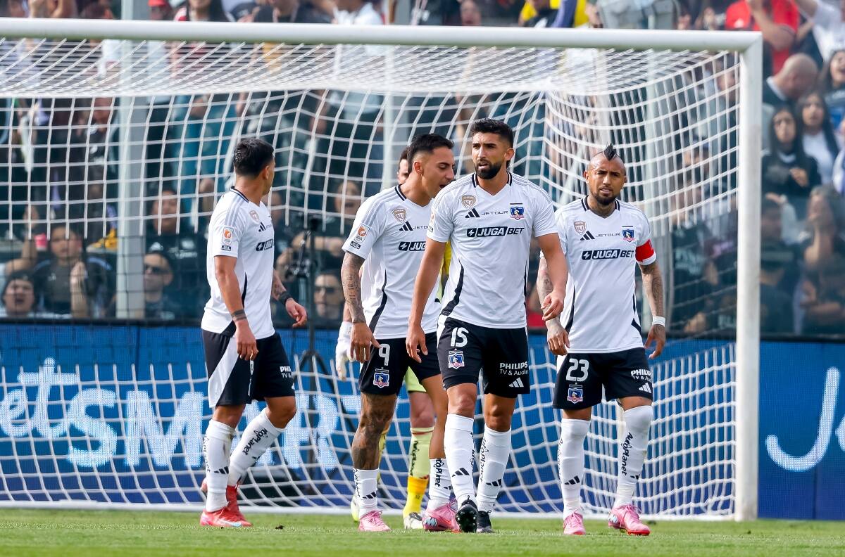 Avisan a Colo Colo por el posible reemplazo de Jorge Almirón: “No usa a veteranos que ya no están en la cima”
