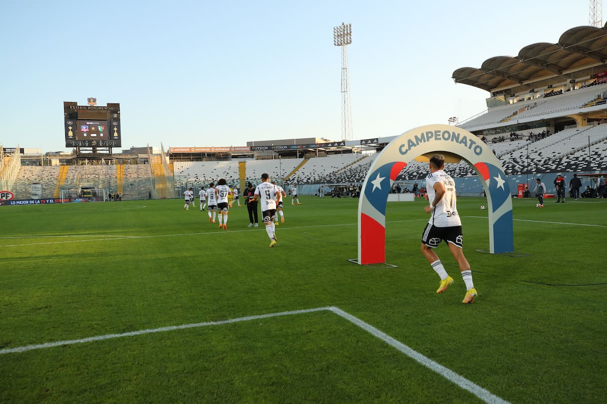 Colo Colo no quiere jugar sin público ante Boca Juniors. (Foto: Aton)