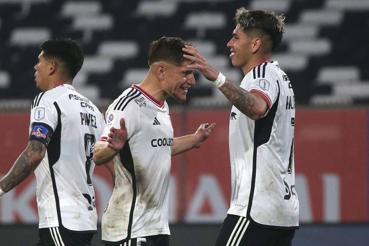 Colo Colo marcha en el tercer puesto de la tabla del Campeonato Nacional. Crédito: Agencia Aton.
