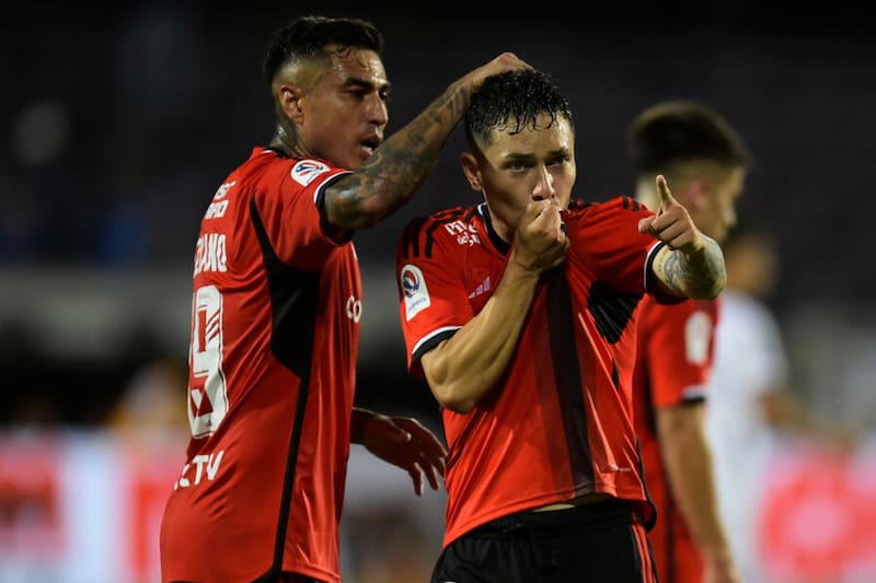 avanza en la conformación del plantel para 2024. (Foto: Photosport)