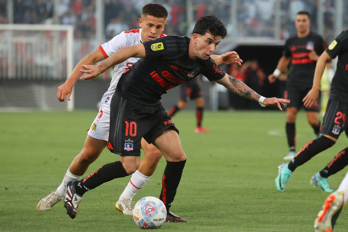 Los albos empataron 0-0 con Unión Española. en la Noche Alba Solidaria. Foto: Aton.