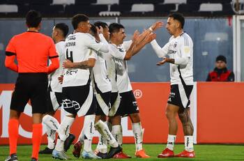 Colo Colo se despide de la Copa Libertadores con triunfo ante Atlético Bucaramanga