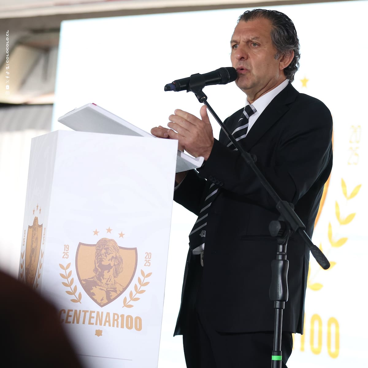 no invitó a familia de Chamaco Valdés a la Ceremonia del Centenario.
