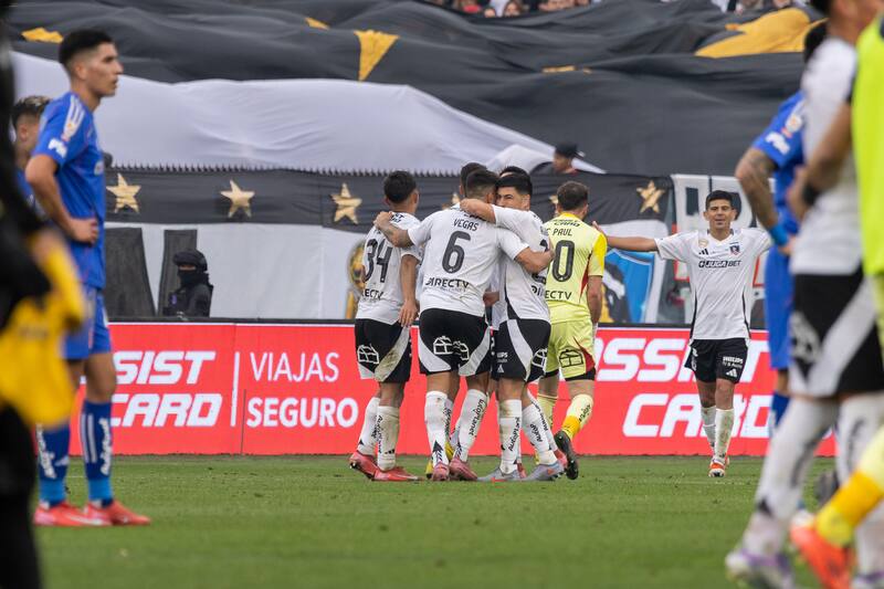 y su festejo en el Estadio Monumental. Foto: Felipe Escobedo.
