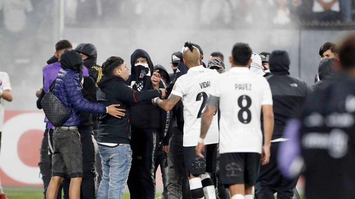 La decisión que tomó el plantel de Colo Colo de cara al Clásico con U. de Chile