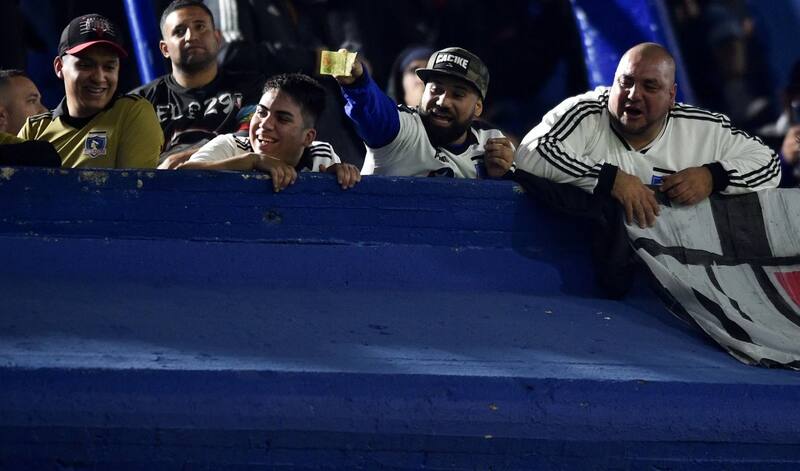 Hinchas albos se burlaron de fanáticos de Boca Juniors.
Créditos: Olé