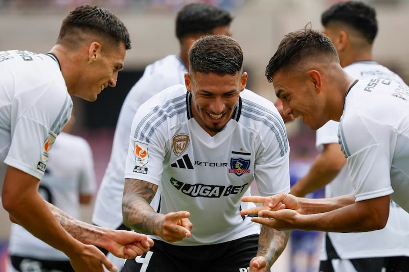 vence por 2-0 a Deportes La Serena.