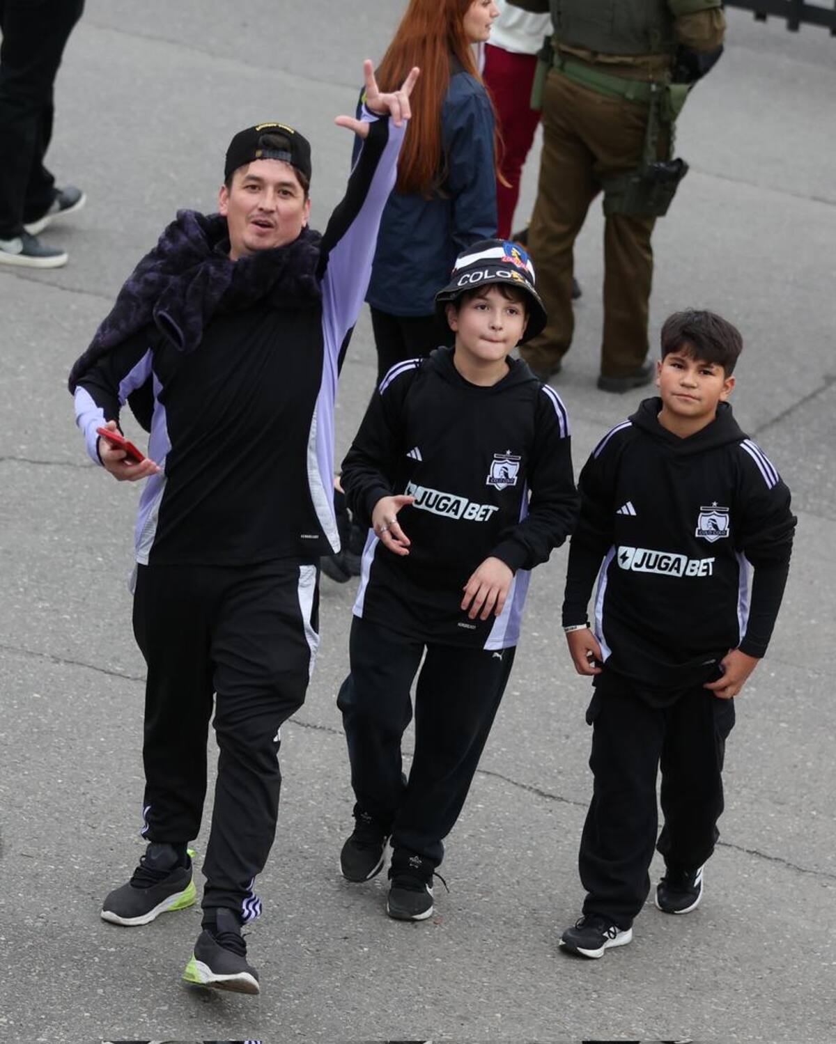 Hinchas en el Monumental