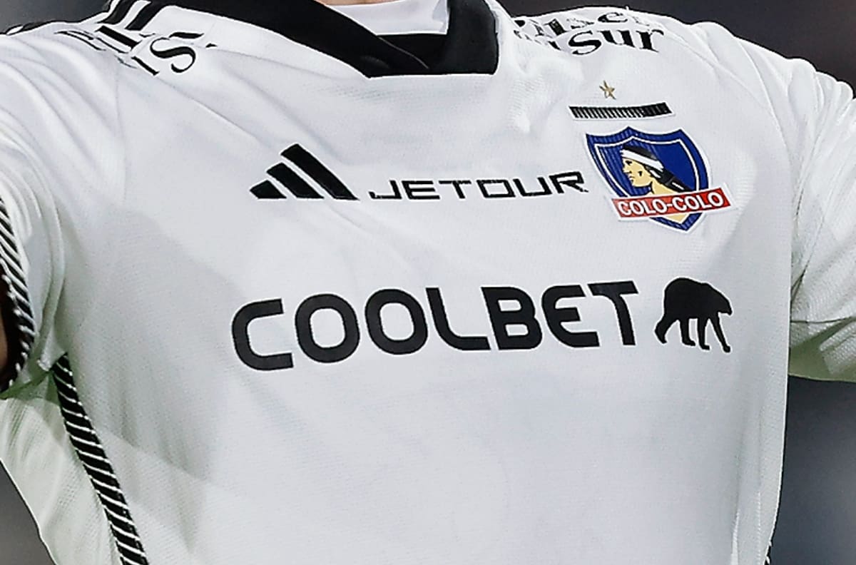 Adiós a Coolbet: este sería el nuevo auspiciador principal de Colo Colo en 2025