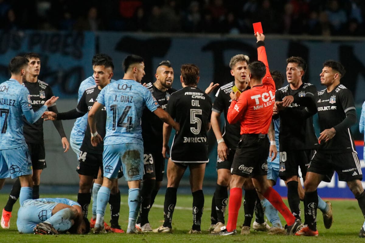Arturo Vidal fue expulsado en el empate ante O'Higgins. La tarjeta roja marcó un hito histórico en su carrera. Foto: Aton.