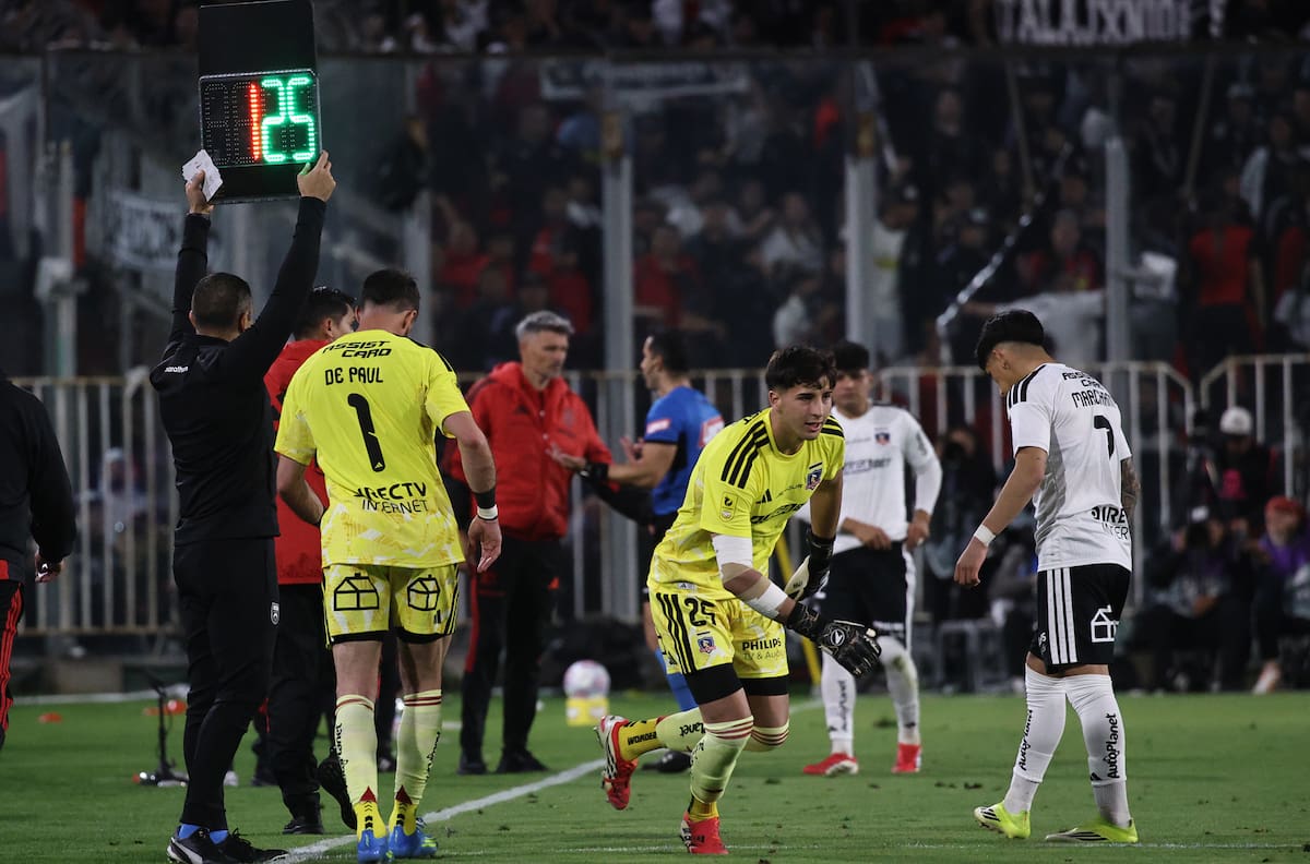 Vidal fuera y Sosa junto a De Paul con preocupantes lesiones: Alerta total en Colo-Colo tras derrota