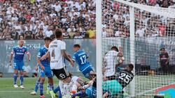 Revelan los audios del VAR en la milimétrica jugada que terminó en gol anulado a Colo Colo frente a la U