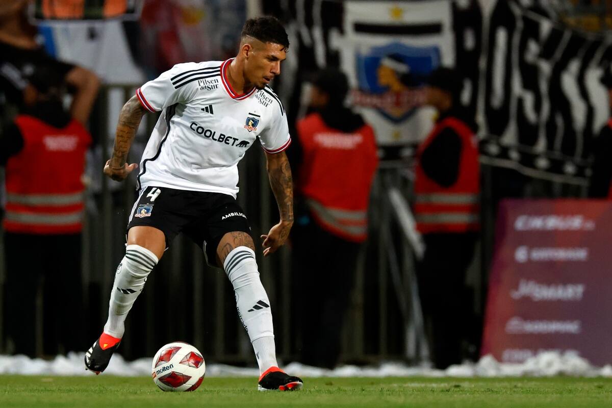 Alan Saldivia puede dejar Colo Colo. Todo de definirá este miércoles.