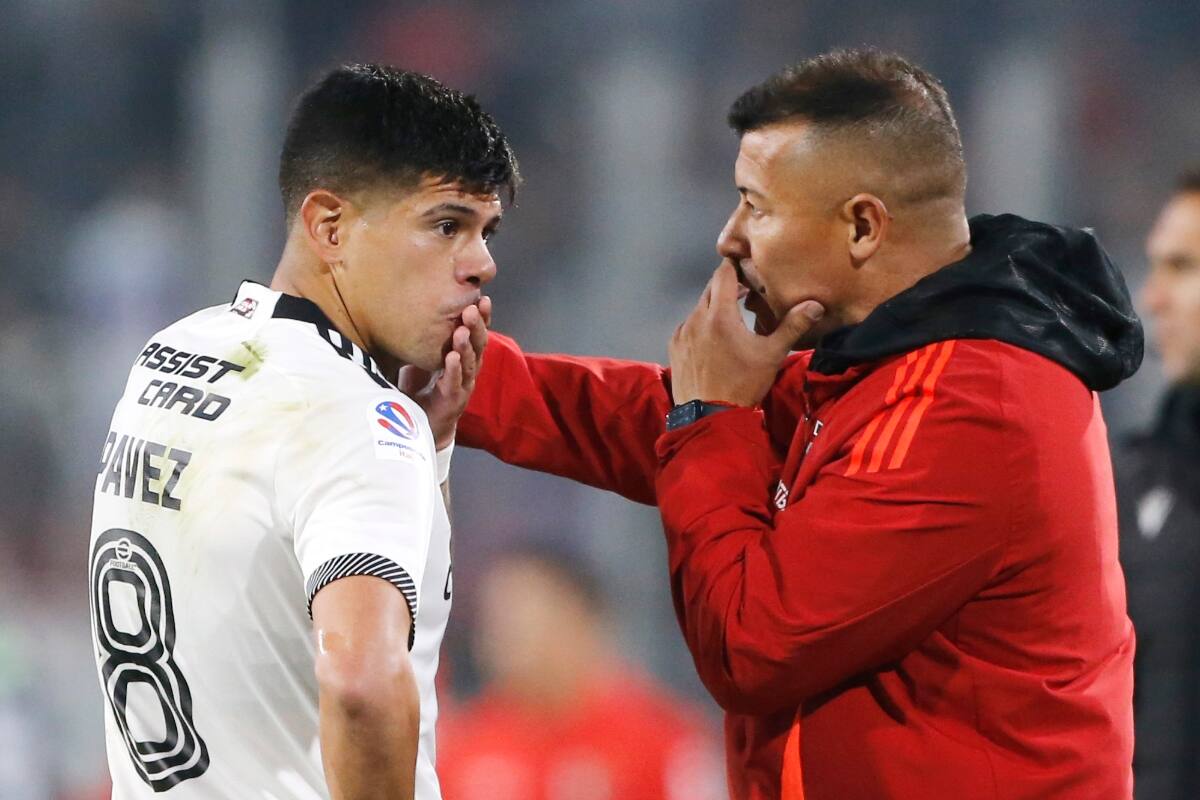 Jorge Almirón no se inmuta por la no llegada de Cabral a Colo Colo.