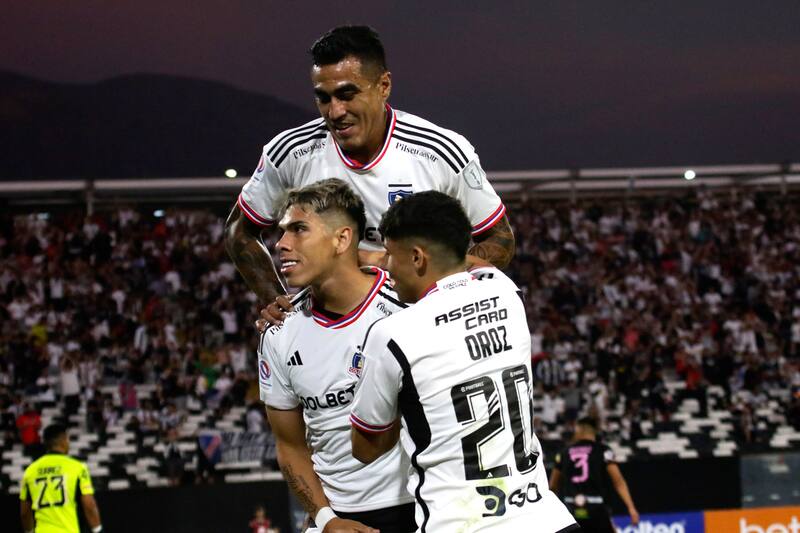 Carlos Palacios sigue en conversaciones con el "Cacique". Foto: Agencia Aton.