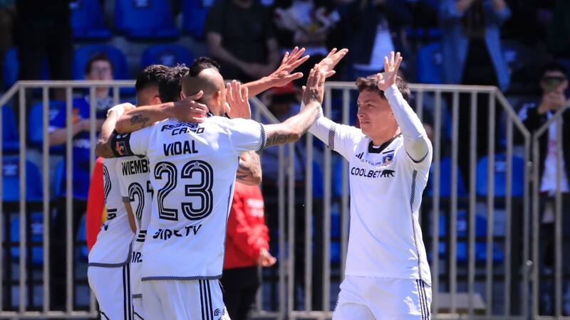 Sin Carlos Palacios: la formación de Colo Colo ante La Calera para buscar el liderato de Campeonato Nacional