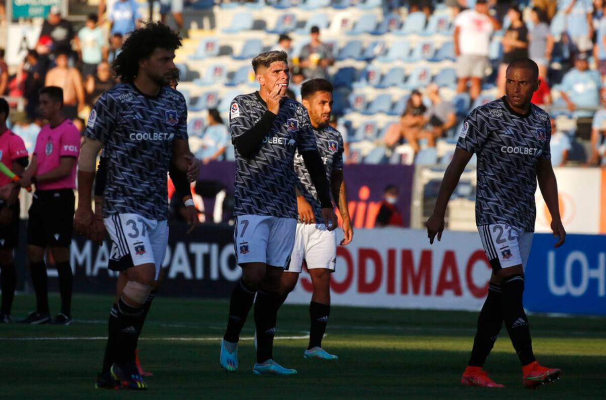 Joven lateral de Colo Colo dejó el club para probar suerte en Primera B