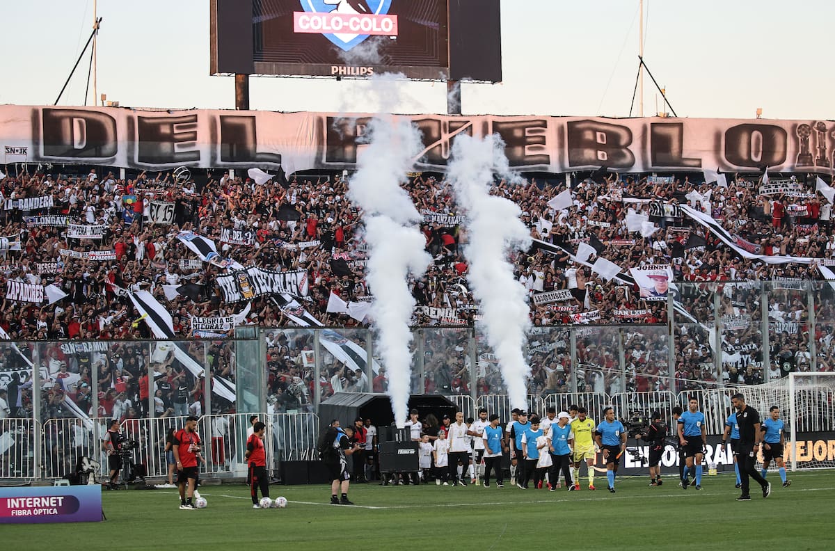 VIDEO | “Tu tiempo se acabó”: hinchas piden la salida de un histórico de Colo Colo pese a la victoria