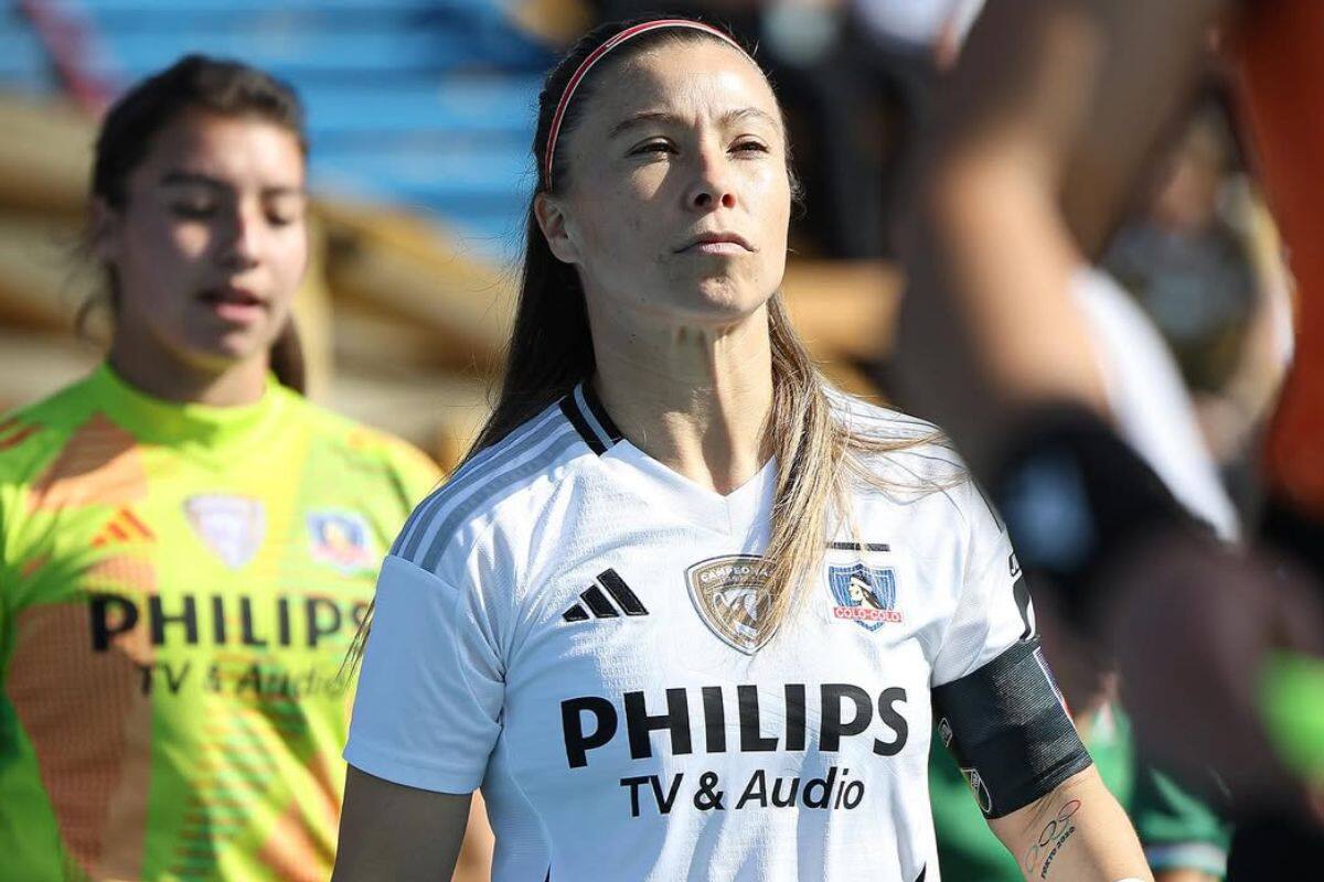 manda en la tabla de posiciones del Campeonato Nacional Femenino. Foto: Prensa Colo Colo.