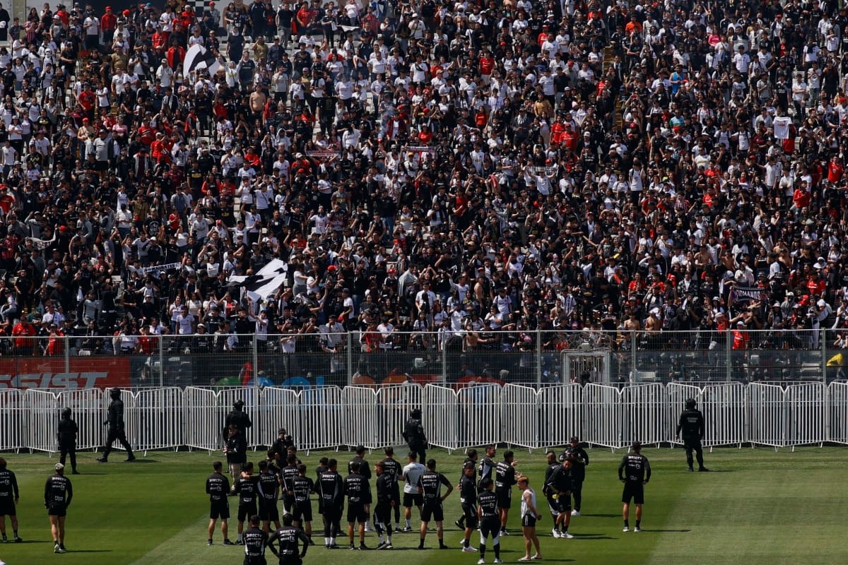 tiene autorización para el arengazo. Foto: Aton.