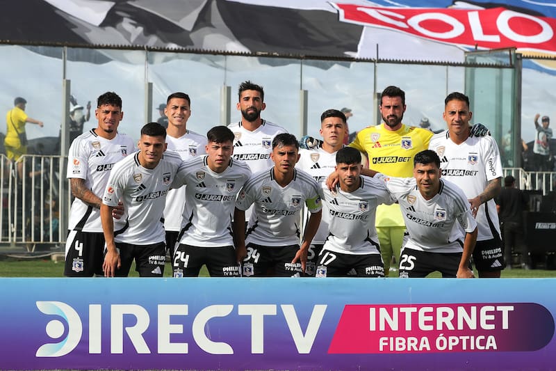 Los albos en la caída ante Audax. Foto: Agencia Aton.