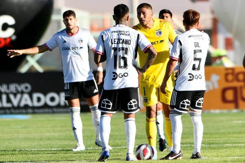Darío Lezcano no convence en Colo Colo pese a sus tres goles.