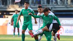 Colo Colo le busca reemplazo a Mauricio Isla y puso su vista en figura de Audax Italiano