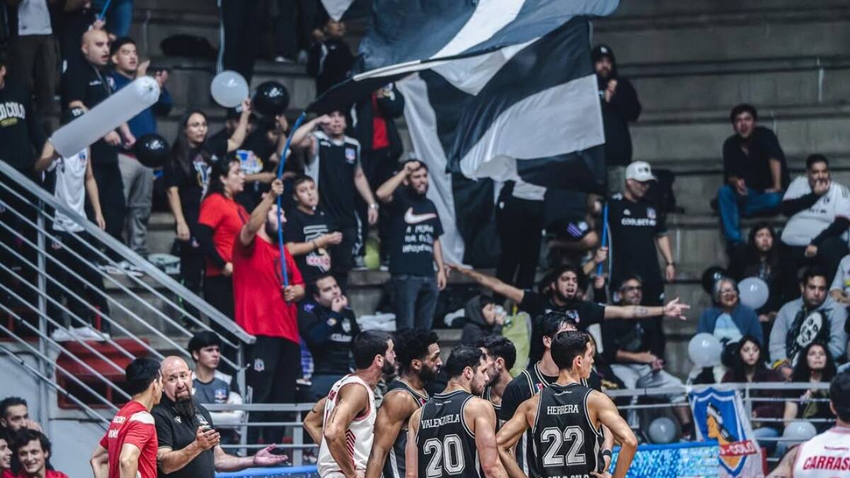 Sanciones económicas y posible prohibición de jugar con público: el drástico castigo que arriesga Colo Colo para 2026