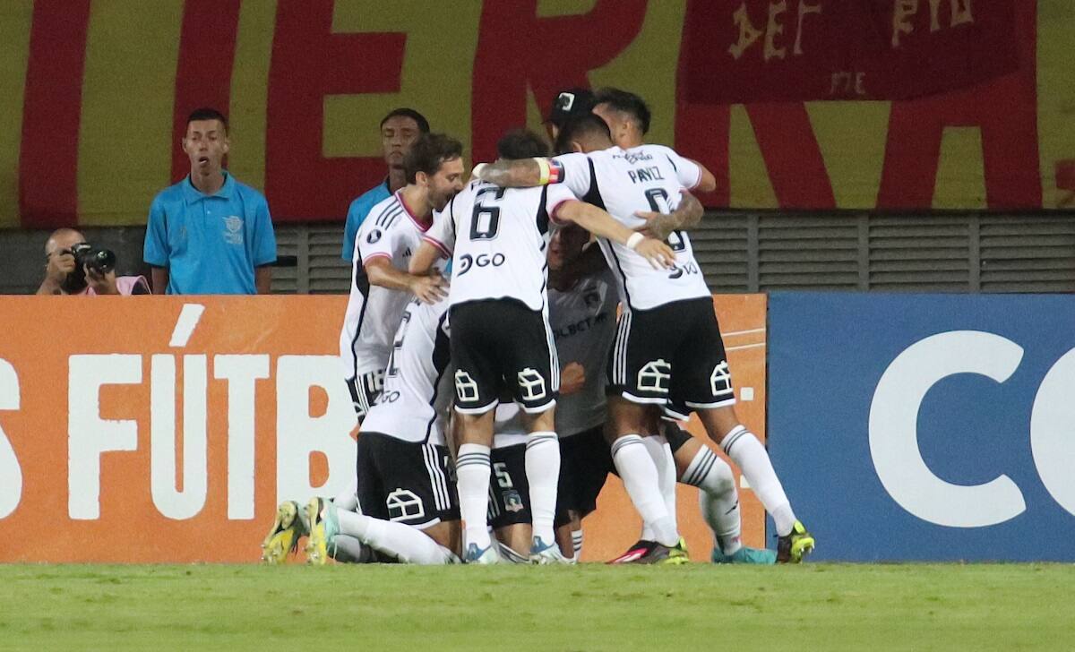 Colo Colo choca hoy ante Palestino. Foto: Agencia Aton.