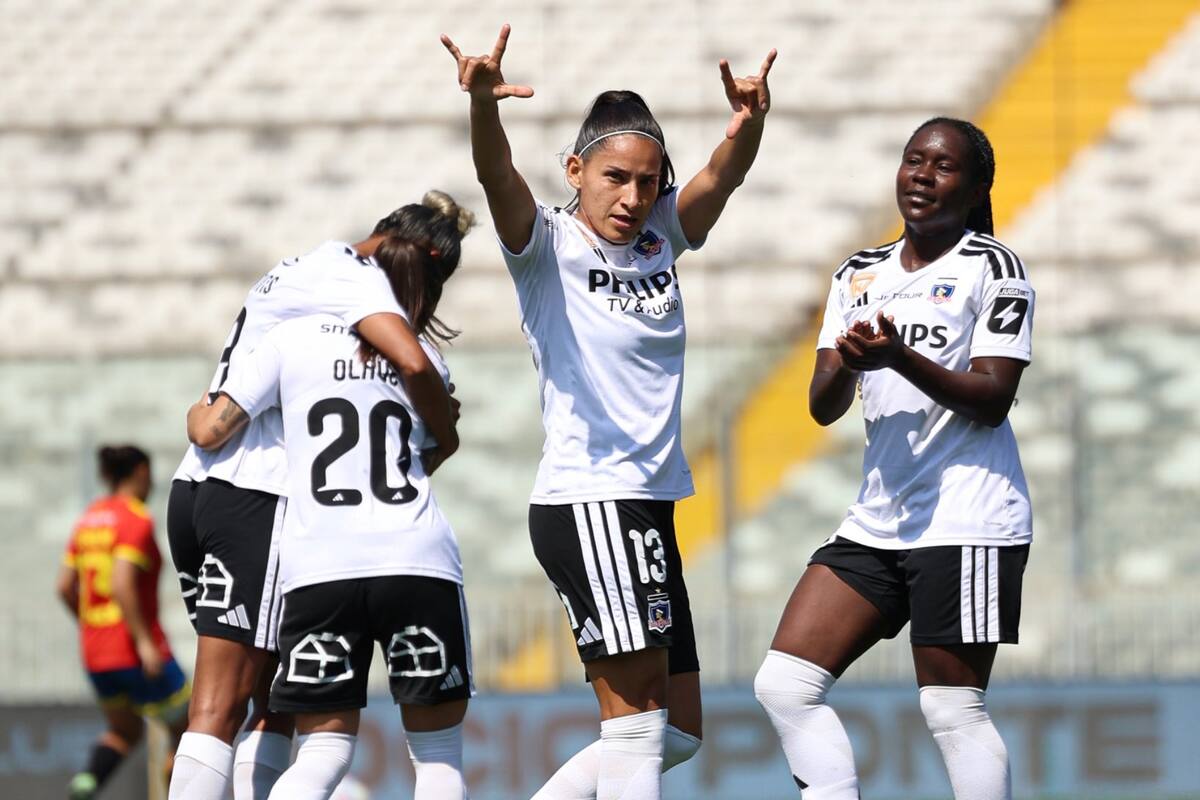 Las albas golearon a Unión Española. Foto: Colo Colo.