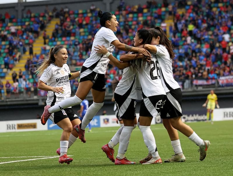 Las Albas se quedaron con el Superclásico y el título del Campeonato Nacional. Foto: @Colocolofemenino.