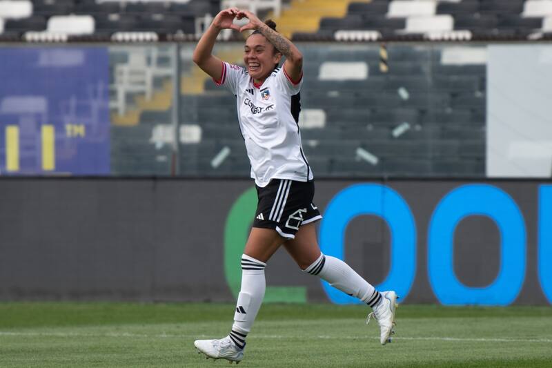 goleó por 8-0 a Audax Italiano.