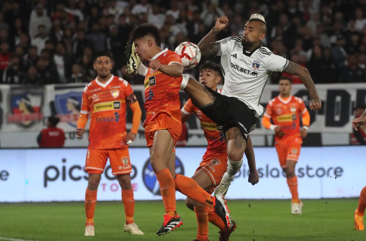 Histórico de Cobreloa no ve al equipo haciéndole el peso a Colo Colo: “No están las condiciones de antaño”