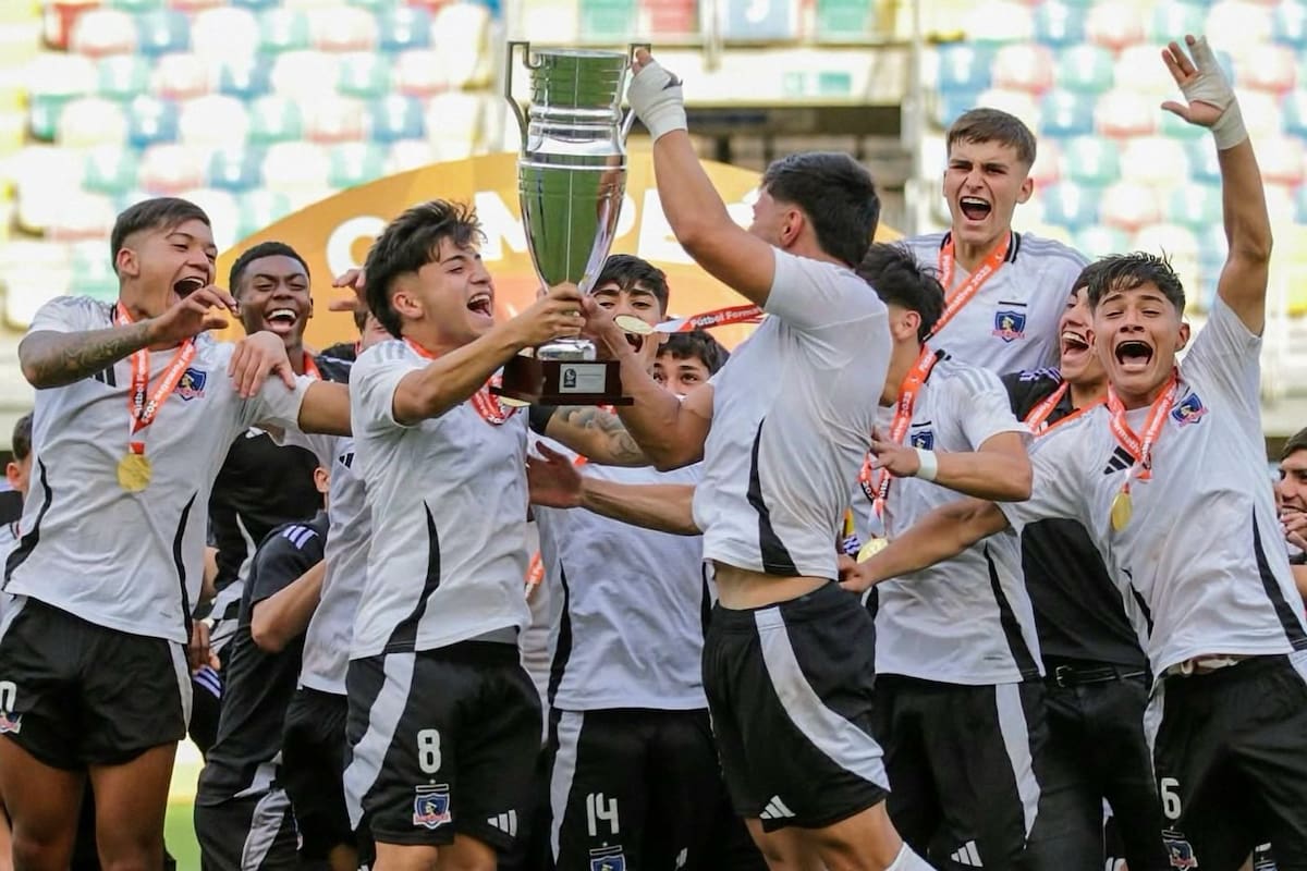 Los Albos no participarán de esta primera fecha del fútbol joven. Foto: Campeonato Chileno.